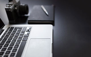 巴西杯前双方球迷发生冲突，据悉有一人头部中弹不幸身亡